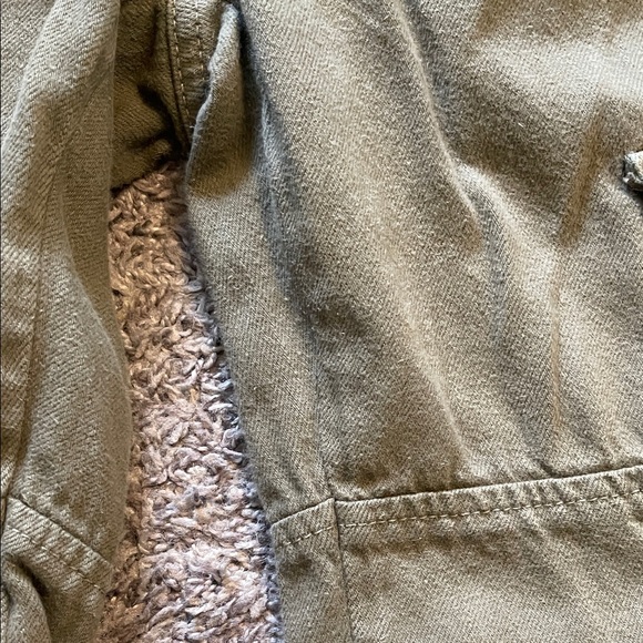 Reformation Olive Cargo Pants - Picture 3 of 7
